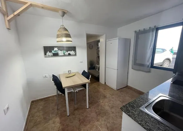 Casa Piscina דירה Punta Mujeres