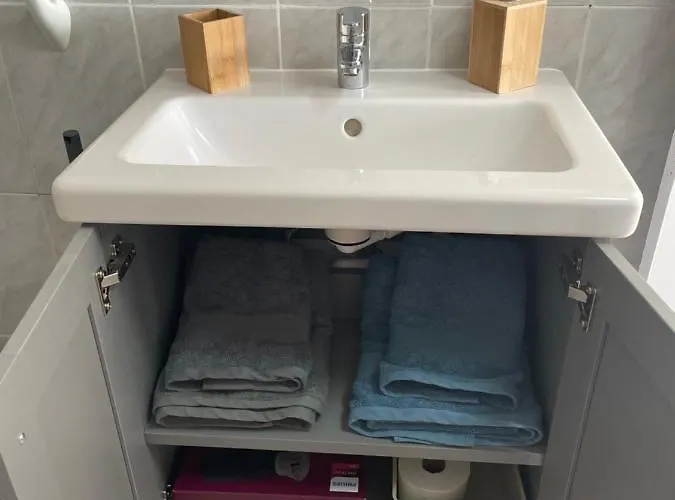 Casa Piscina דירה *